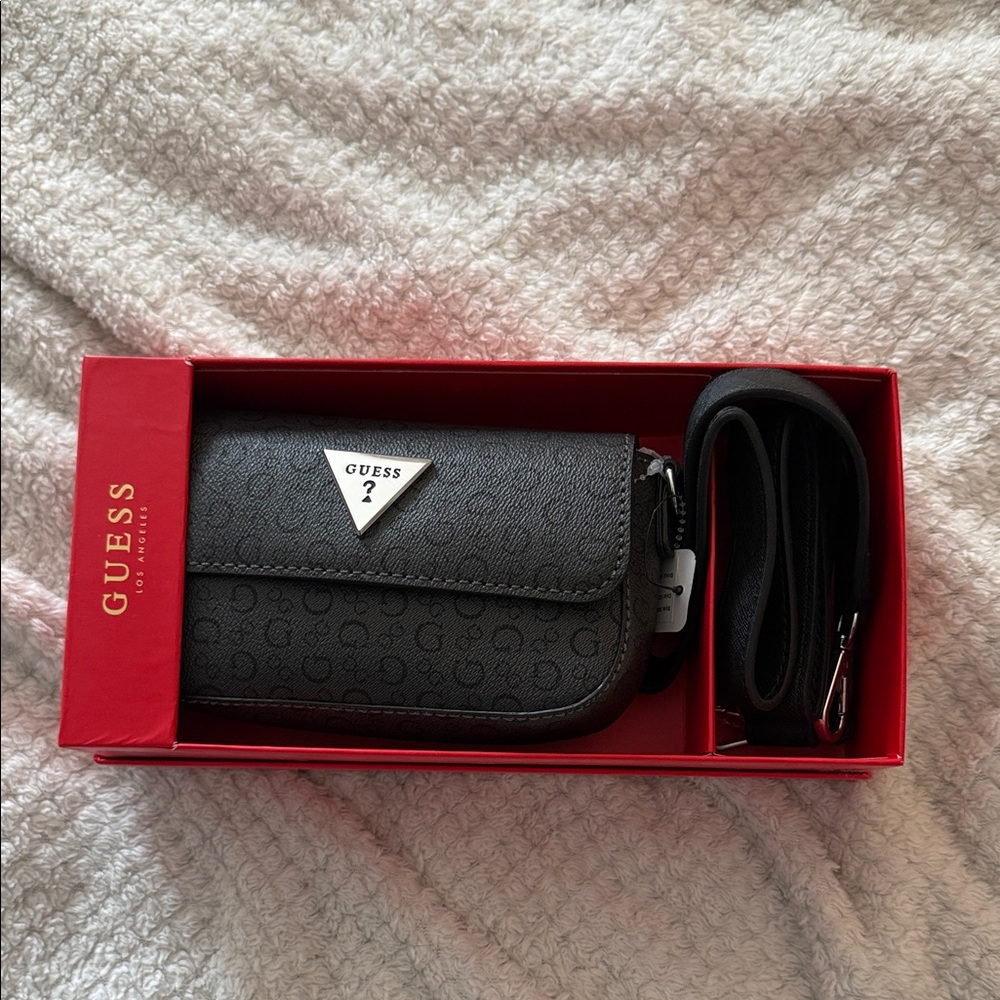 GUESS Black Purse with Strap